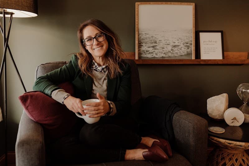 Dr. Chelsi Davis, Counseling Psychologist