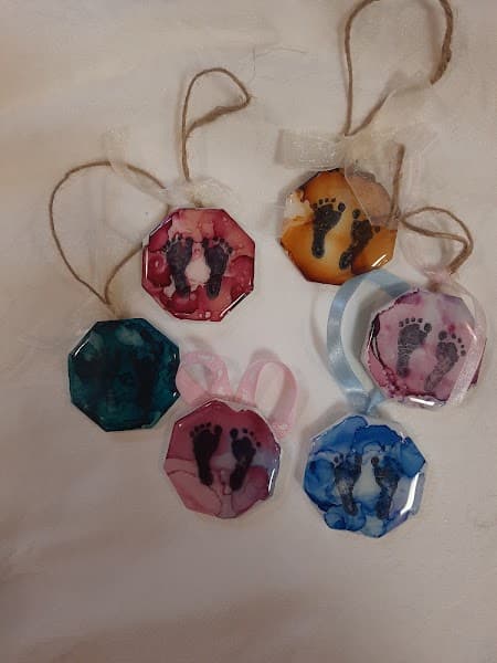 Henry's Heart Art Therapy