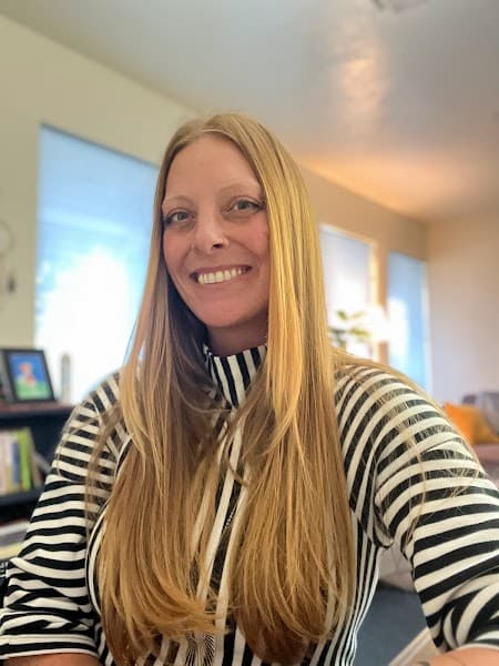 Jennilee Van Nes, Licensed Marriage and Family Therapist