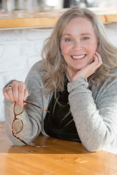 Bloom Counseling - Somatic Therapy for Embodiment