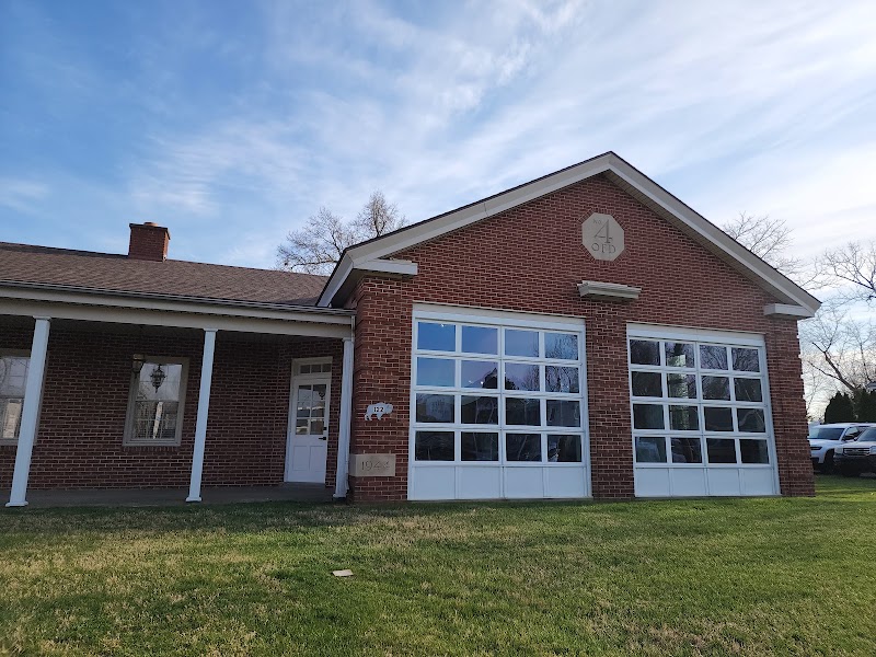 Hand Therapy Plus Total Body Rehab