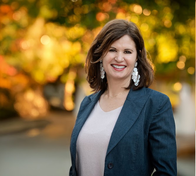 Kathryn de Bruin Family Therapy and Training