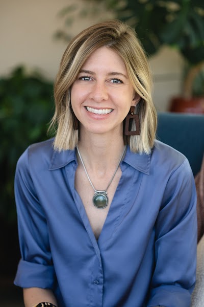 Natural Insights Counseling Emily Cox, LCSW, EMDR