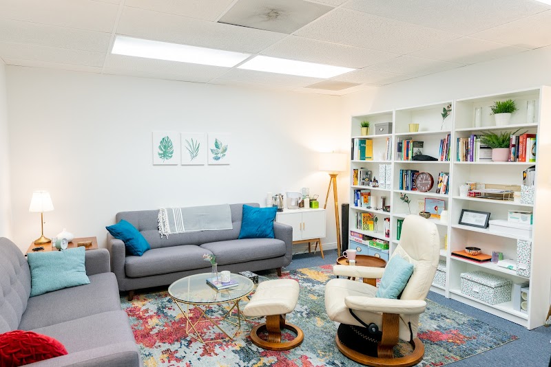 Root to Rise Therapy