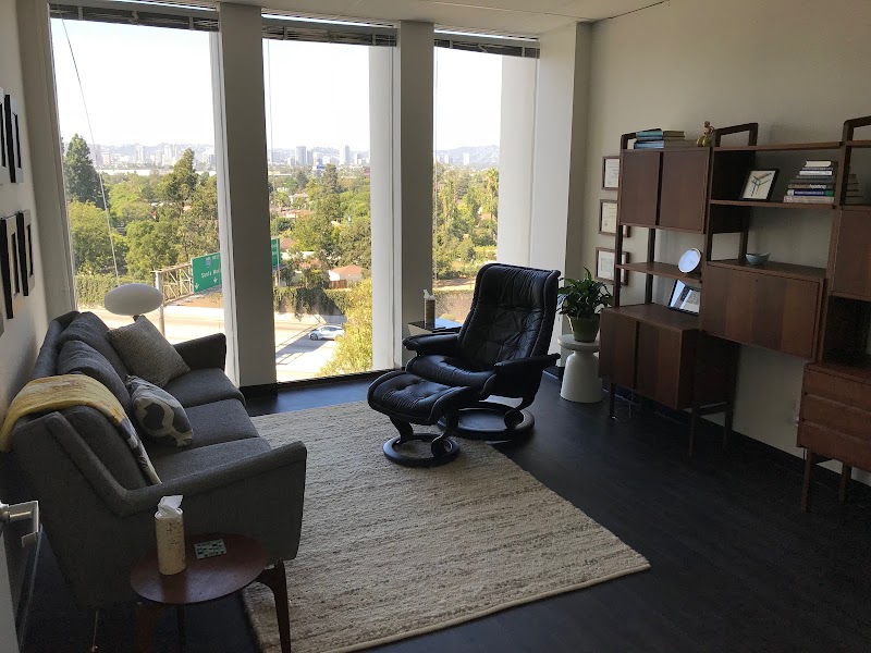 Therapy For Adults, Steven Reigns, LMFT